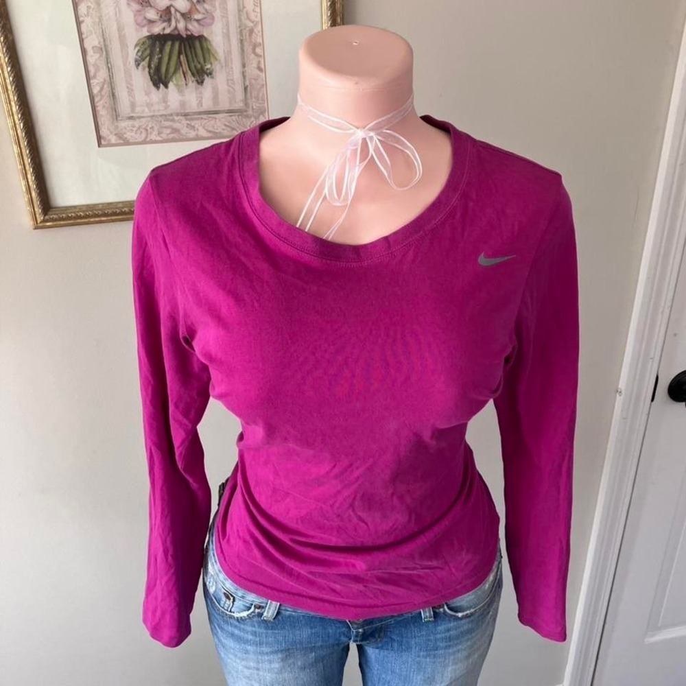 Y2K 2000s Nike Pink Long Sleeve Athletic Top